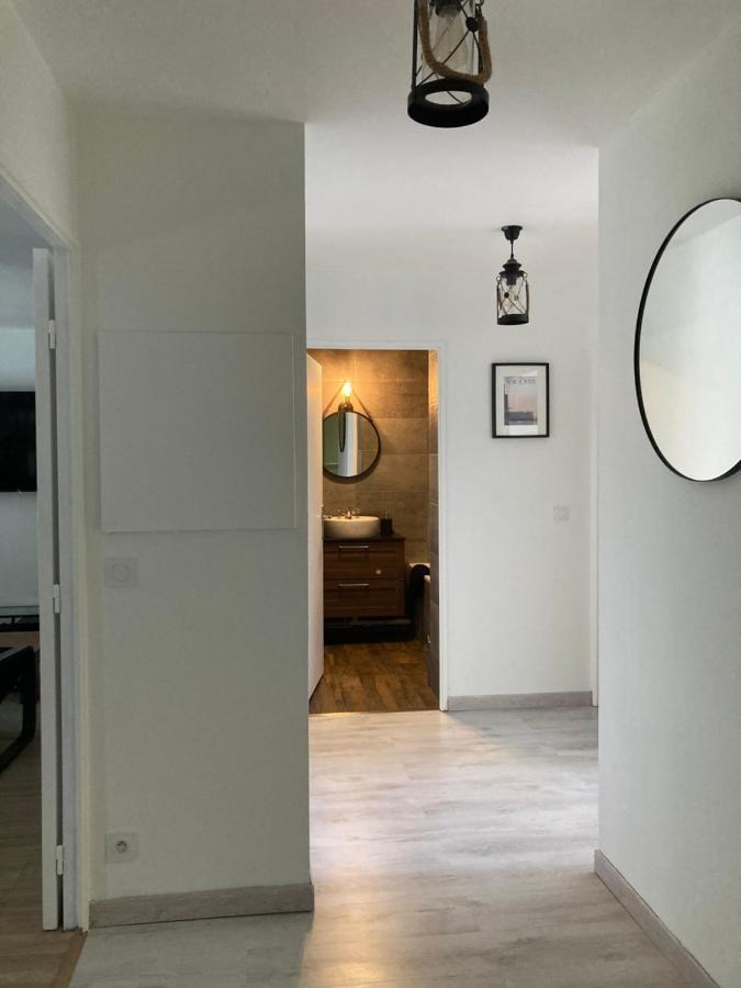 Comfy Flat 7 Min Away From Disney Serris Exterior photo
